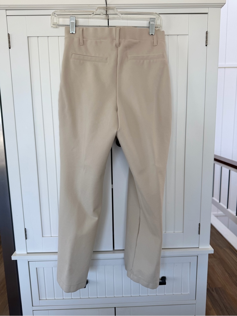 QUINCE Slim Straight Khaki  Pants